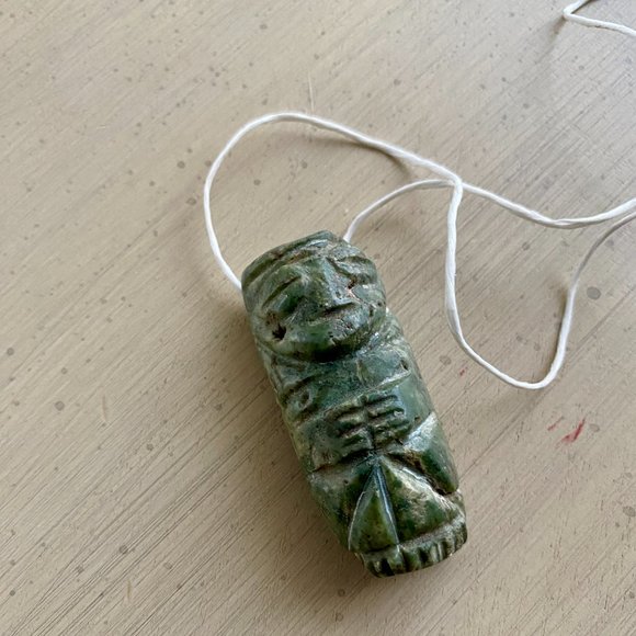 Vintage Handcarved Green Stone Talisman Pendant - Picture 4 of 13